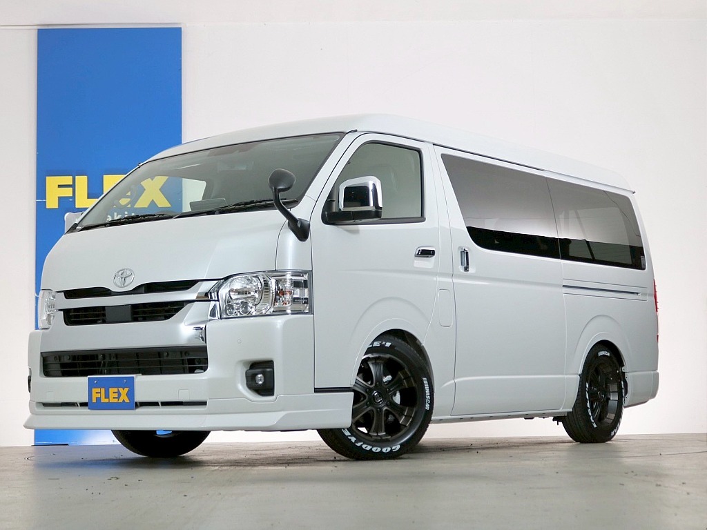 常時７０台以上のハイエース在庫数、フレックス株式会社ハイエース千葉北店！