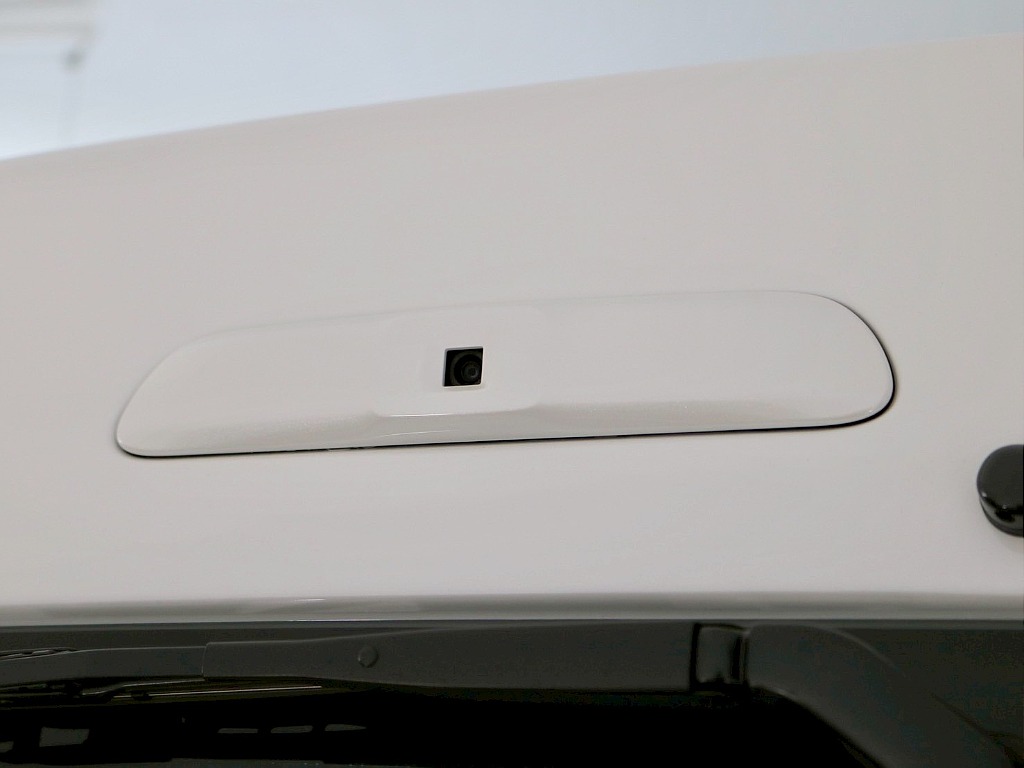 常時７０台以上のハイエース在庫数、フレックス株式会社ハイエース千葉北店！