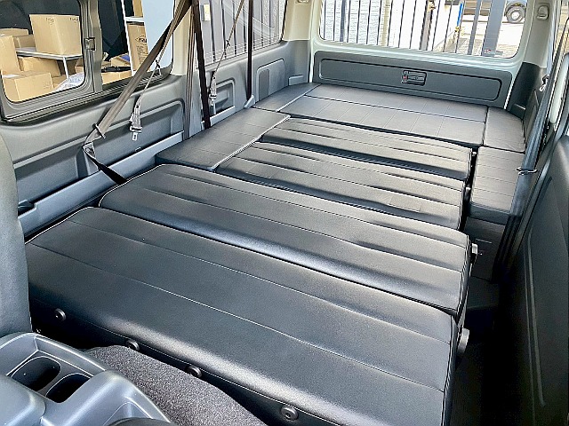 Ver5シートはフルフラットにして広いベッドになります！