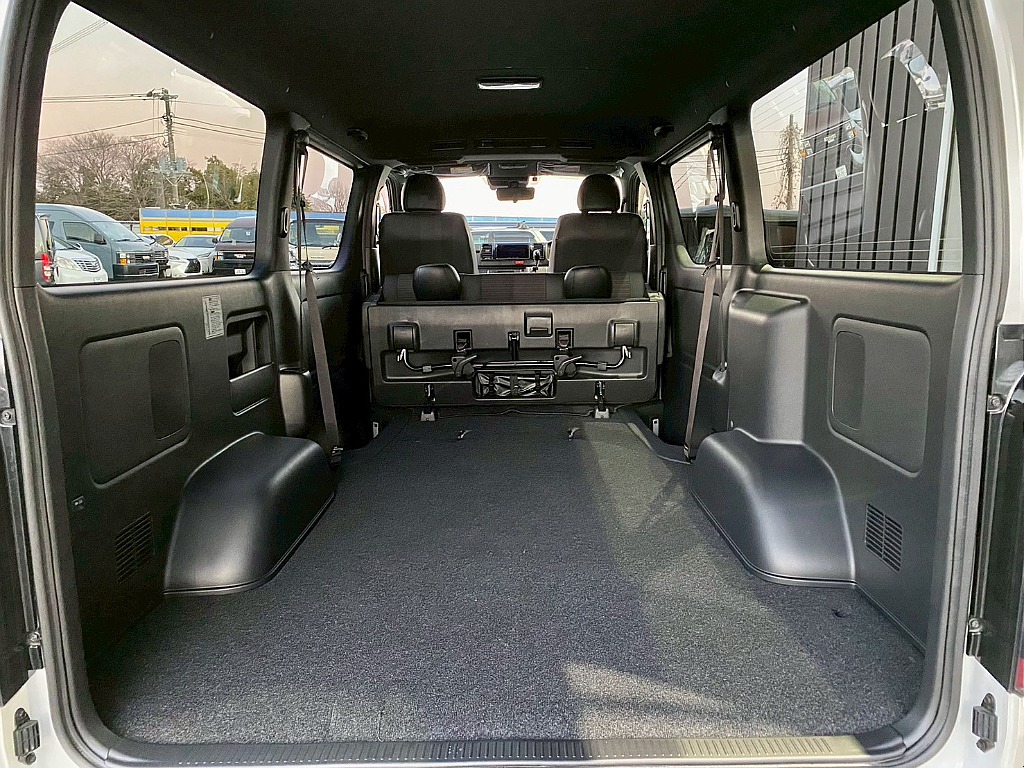 トヨタ ハイエースバン(31枚目)