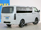 トヨタ ハイエースバン(5枚目)