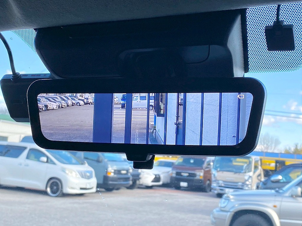 トヨタ ハイエース(16枚目)