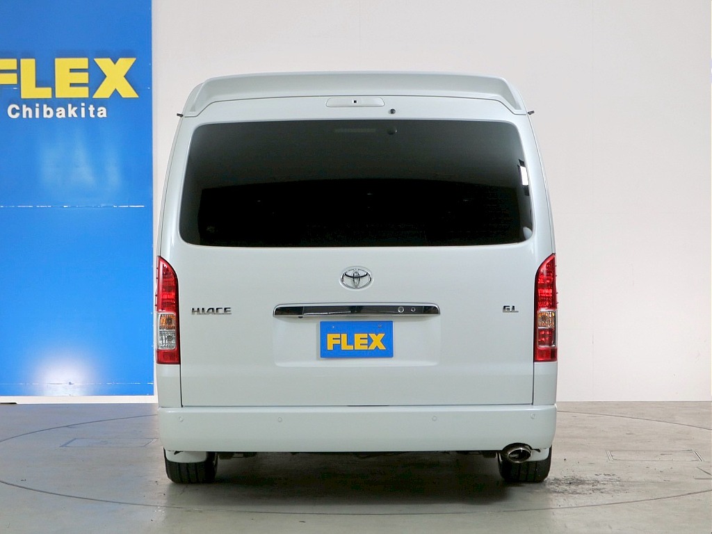 トヨタ ハイエース(7枚目)