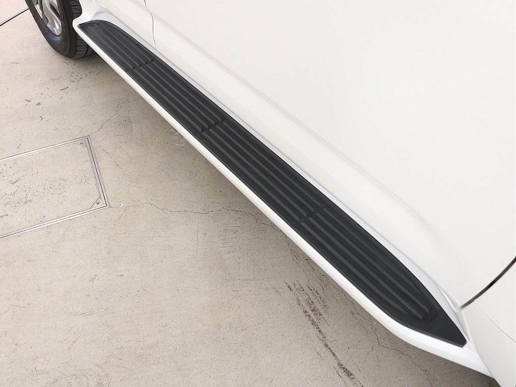 トヨタ ランドクルーザー300(30枚目)