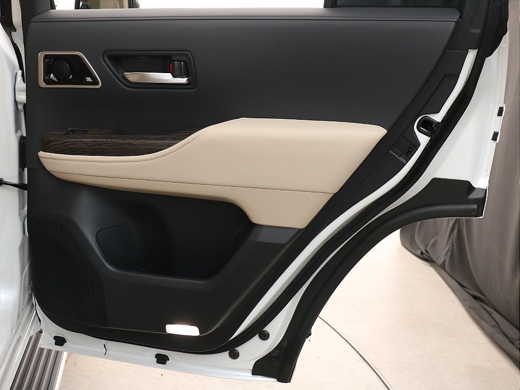 トヨタ ランドクルーザー300(49枚目)