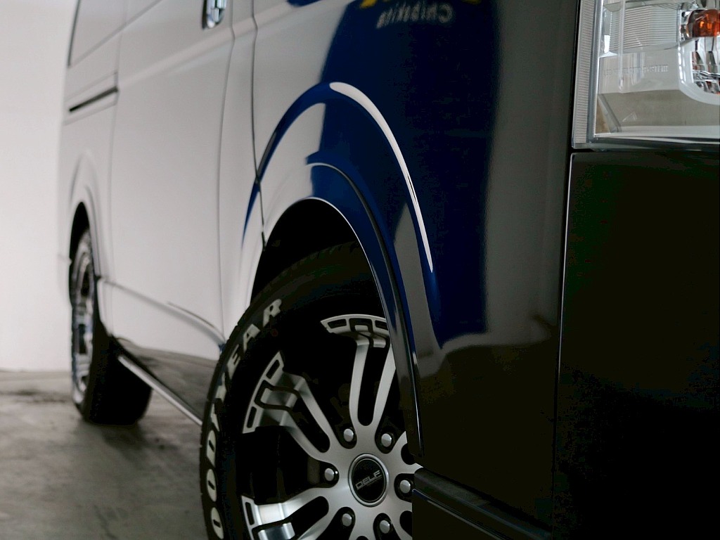 トヨタ ハイエース(11枚目)