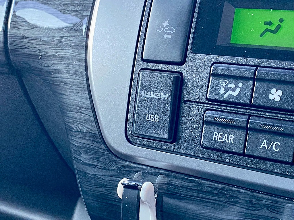 トヨタ ハイエース(23枚目)