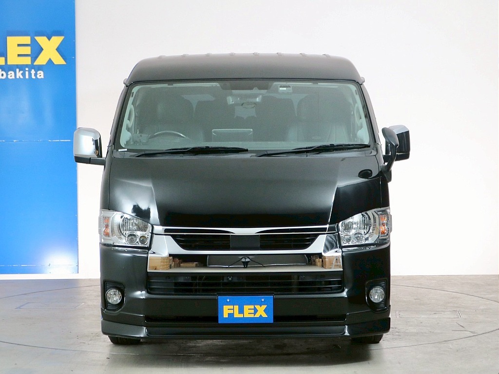 トヨタ ハイエース(8枚目)