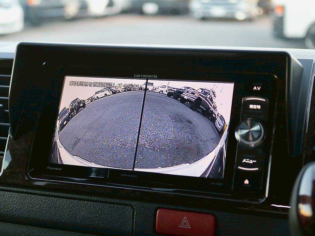 常時７０台以上のハイエース在庫数、フレックス株式会社ハイエース千葉北店！