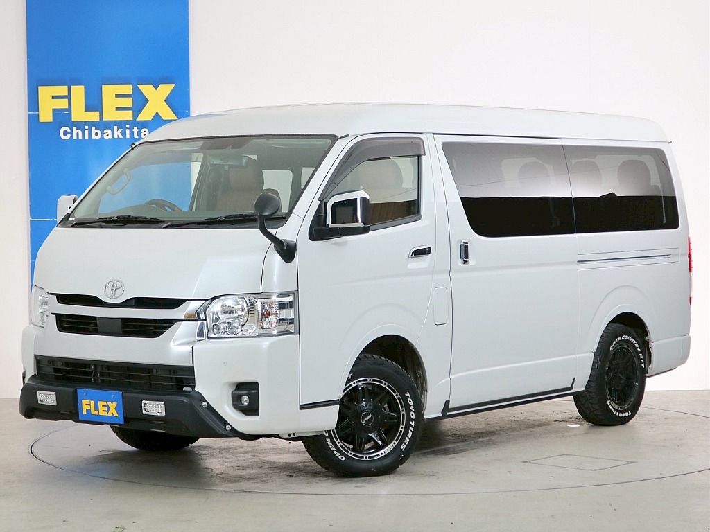 トヨタ ハイエース(1枚目)