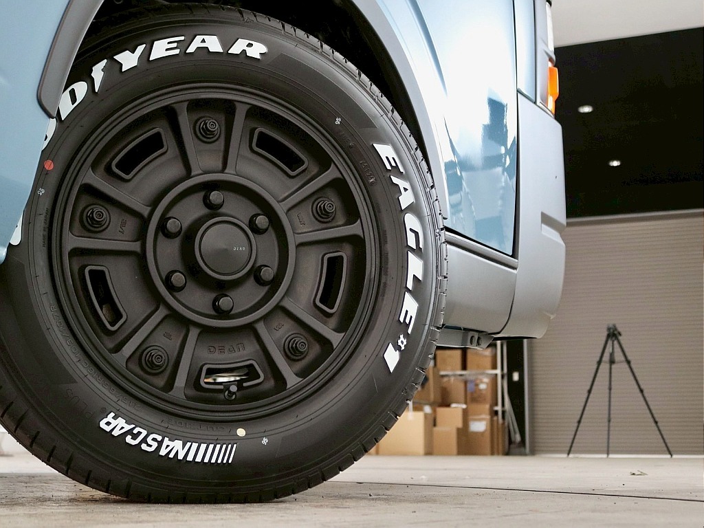 トヨタ レジアスエース(24枚目)