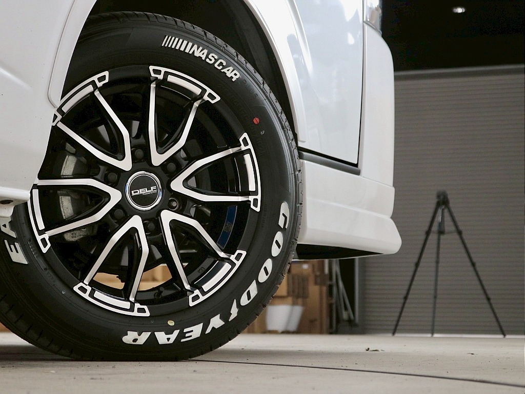 トヨタ ハイエース(37枚目)