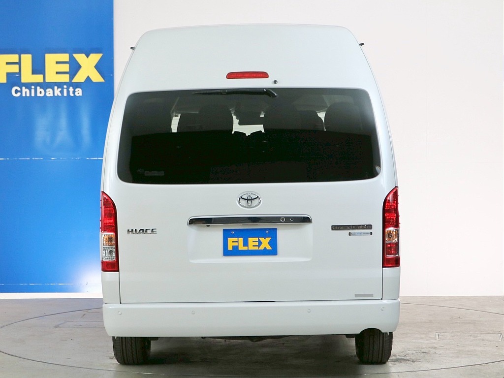 トヨタ ハイエース(8枚目)