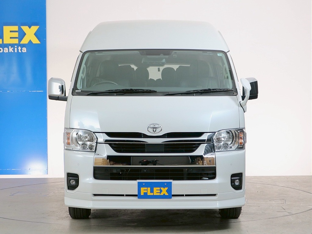 トヨタ ハイエース(9枚目)