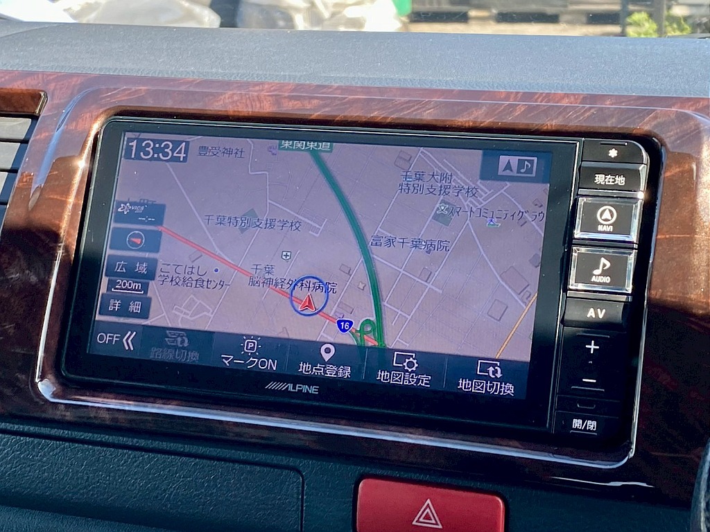 トヨタ ハイエースバン(13枚目)