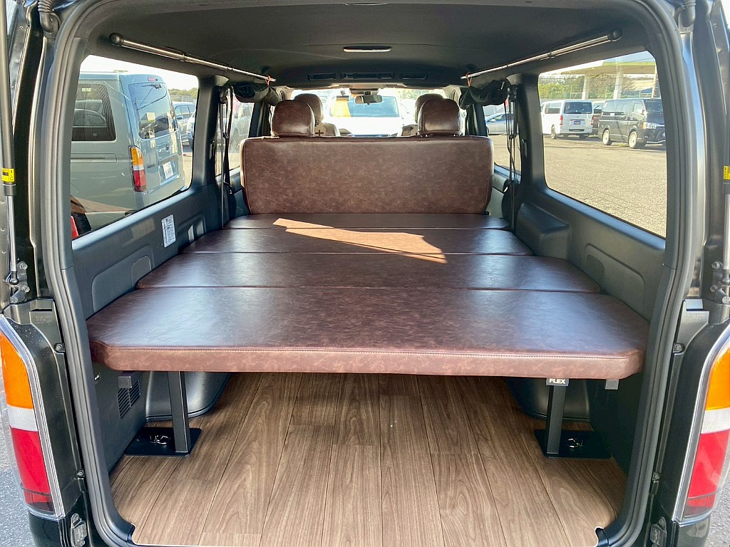 トヨタ ハイエースバン(19枚目)