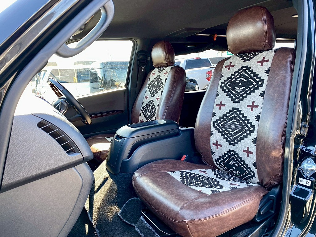 トヨタ ハイエースバン(9枚目)