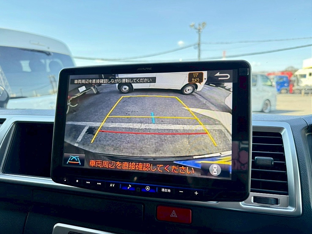 トヨタ ハイエース(14枚目)