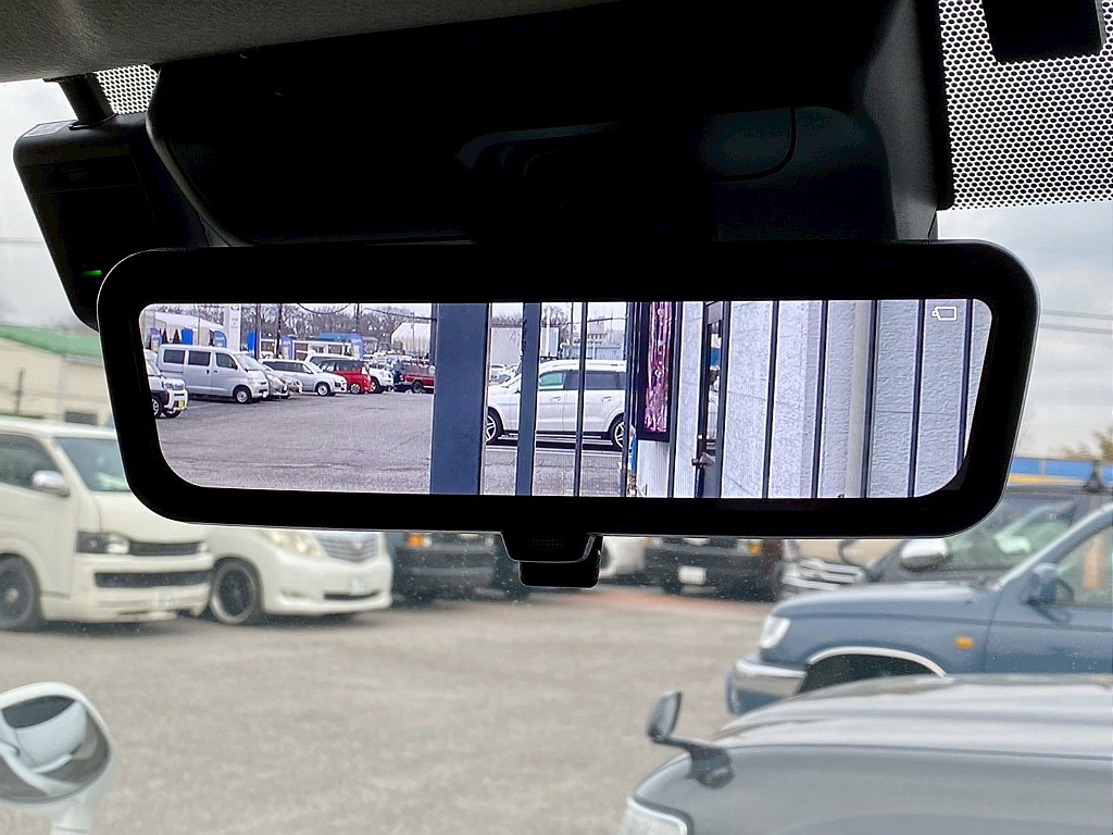 トヨタ ハイエース(13枚目)