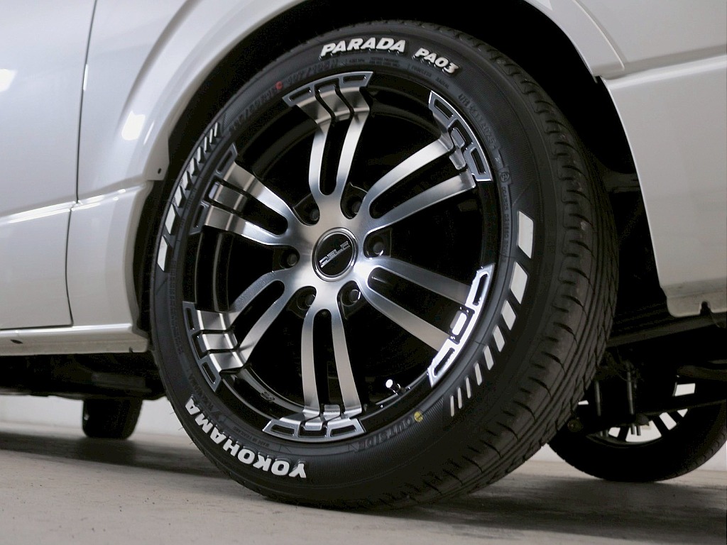 トヨタ ハイエース(33枚目)