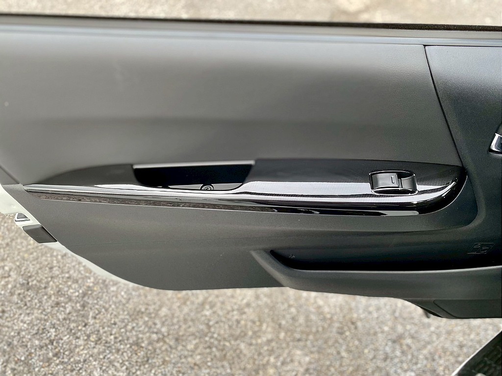 トヨタ ハイエースバン(14枚目)