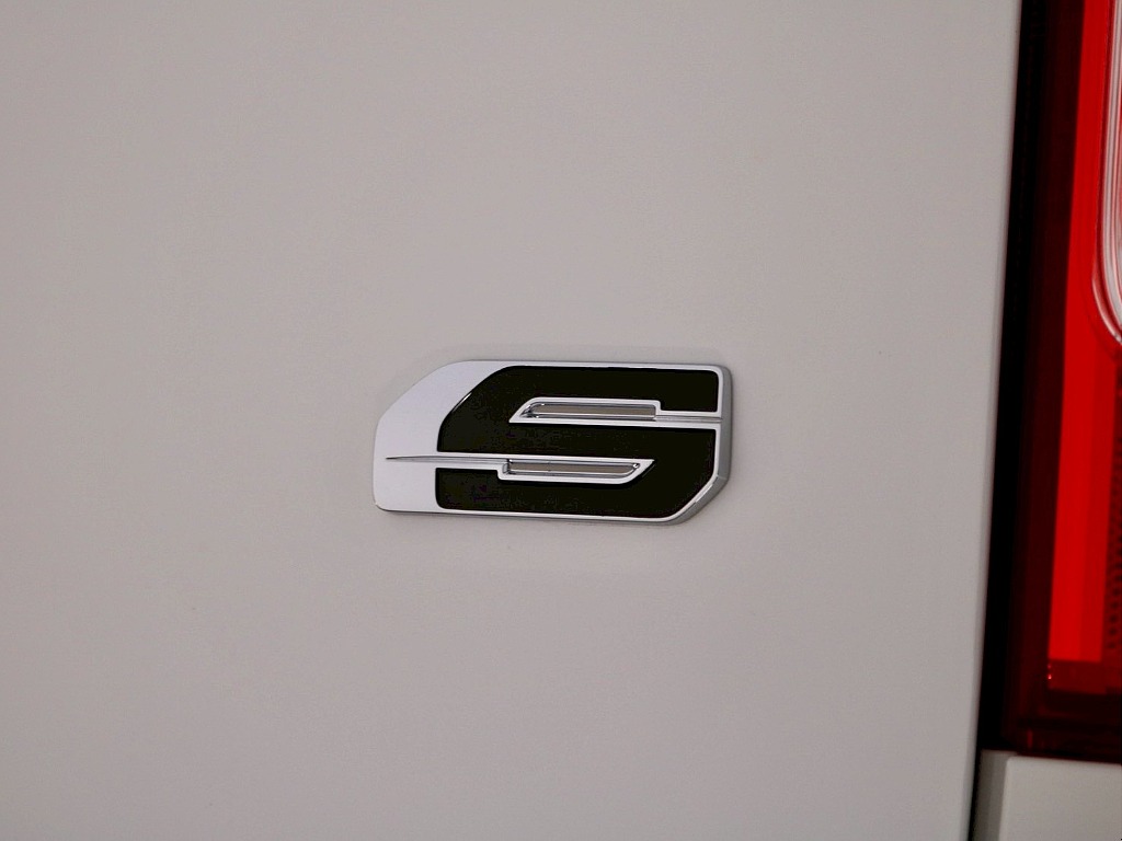 トヨタ ハイエースバン(38枚目)