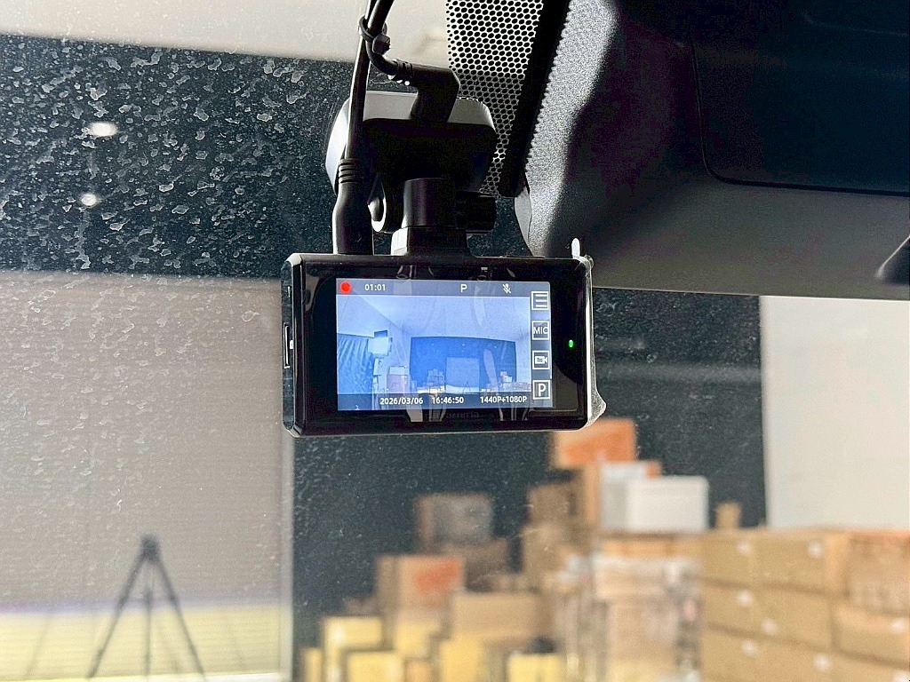 トヨタ ハイエースバン(13枚目)