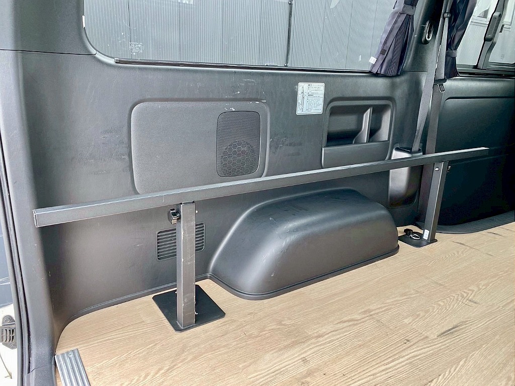 トヨタ ハイエースバン(26枚目)