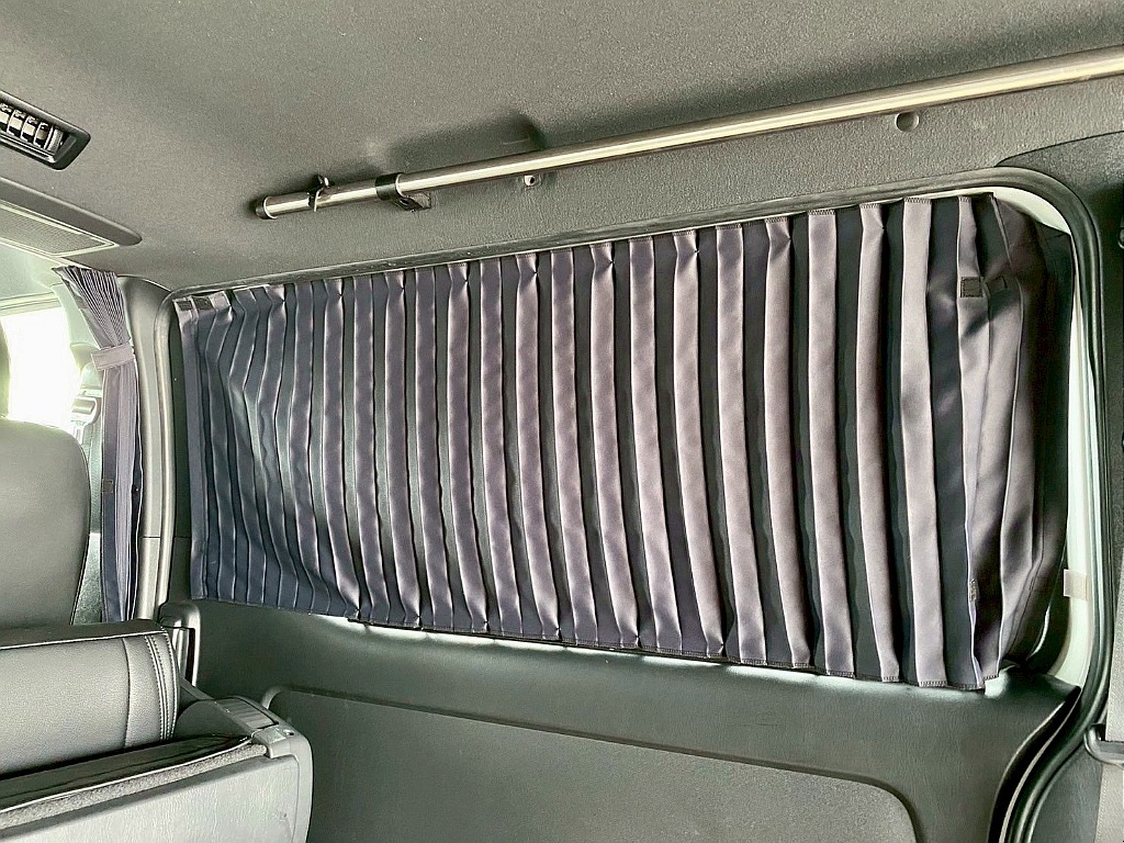 トヨタ ハイエースバン(30枚目)