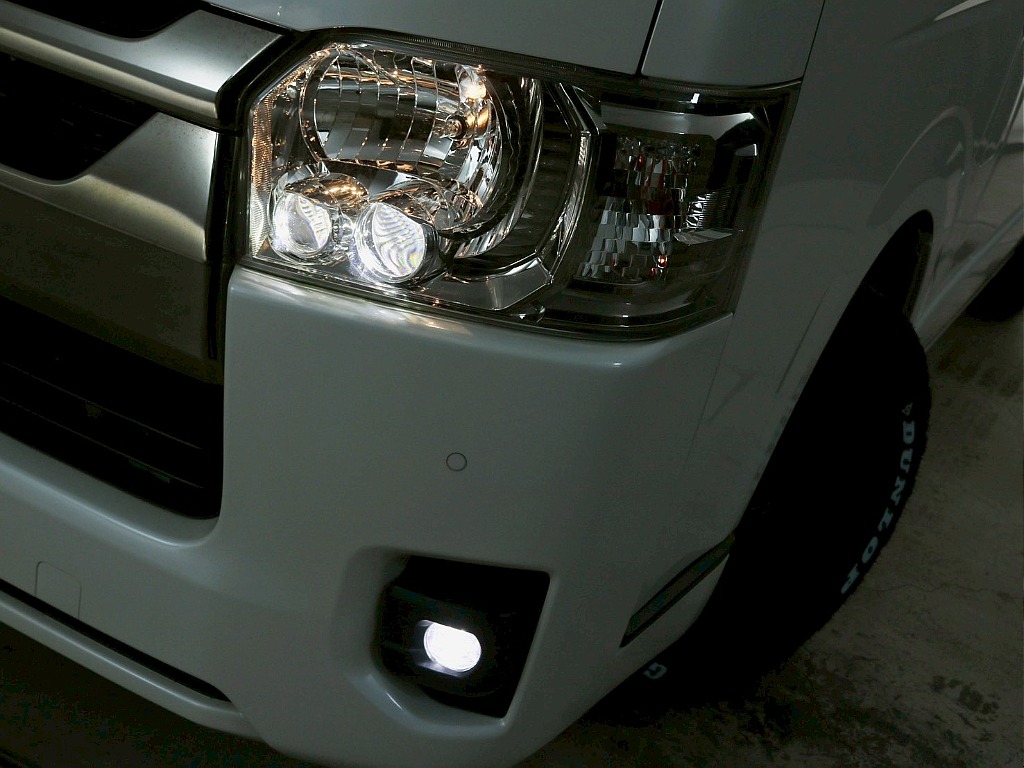 トヨタ ハイエースバン(35枚目)