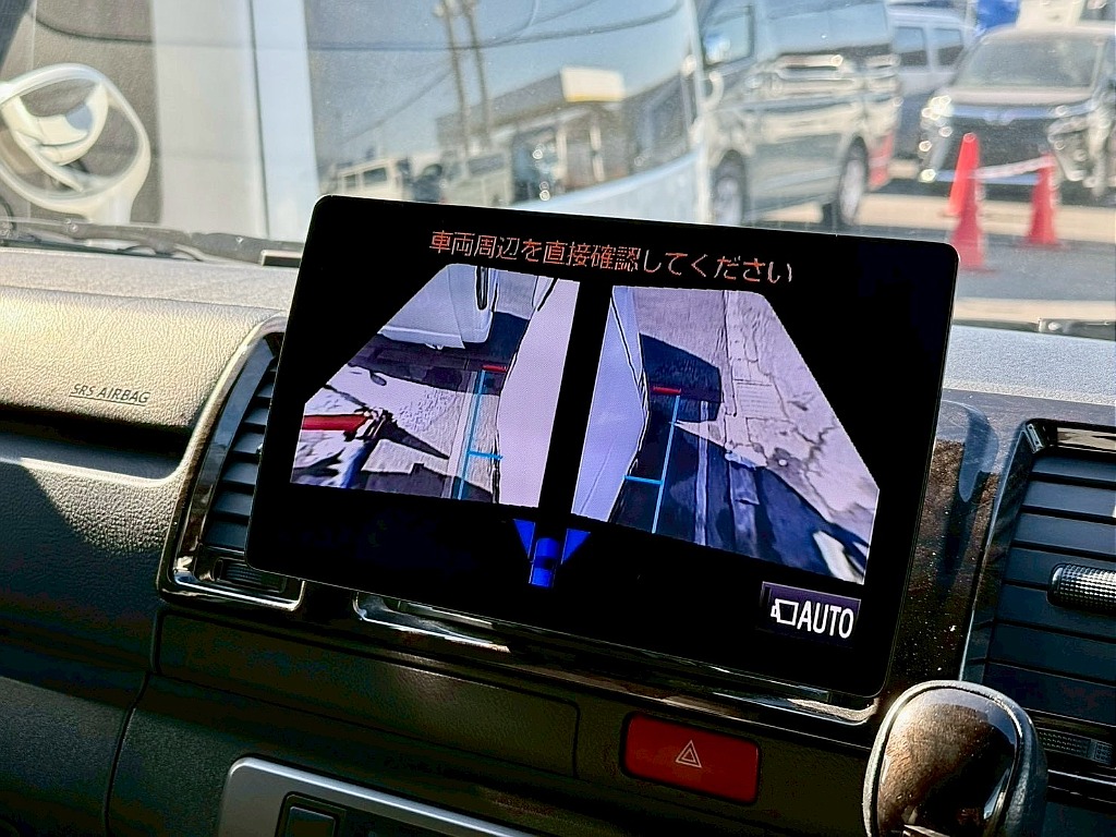 トヨタ ハイエースバン(16枚目)