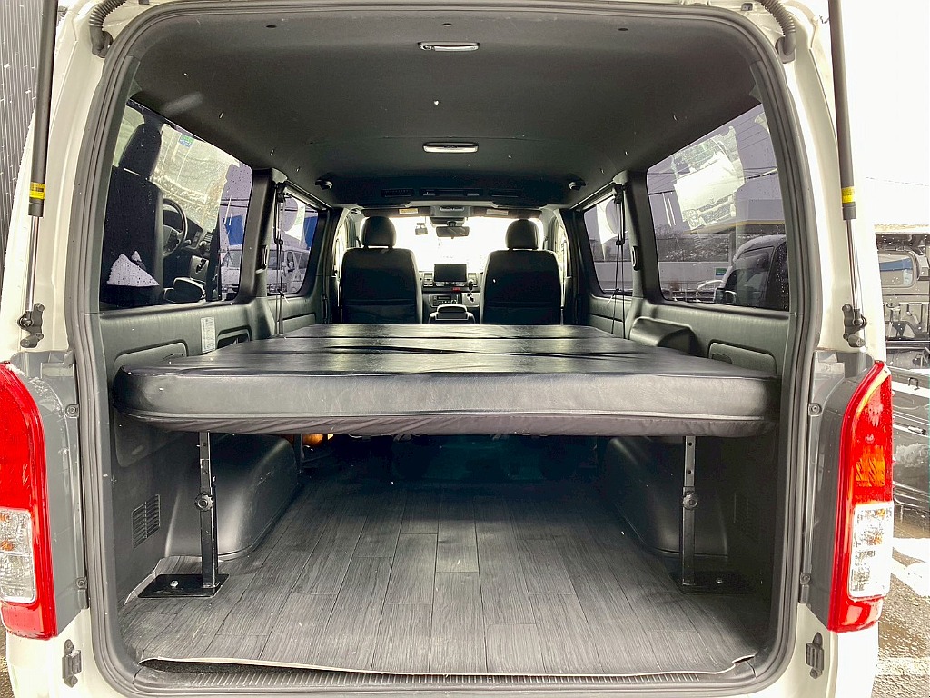 トヨタ ハイエースバン(22枚目)