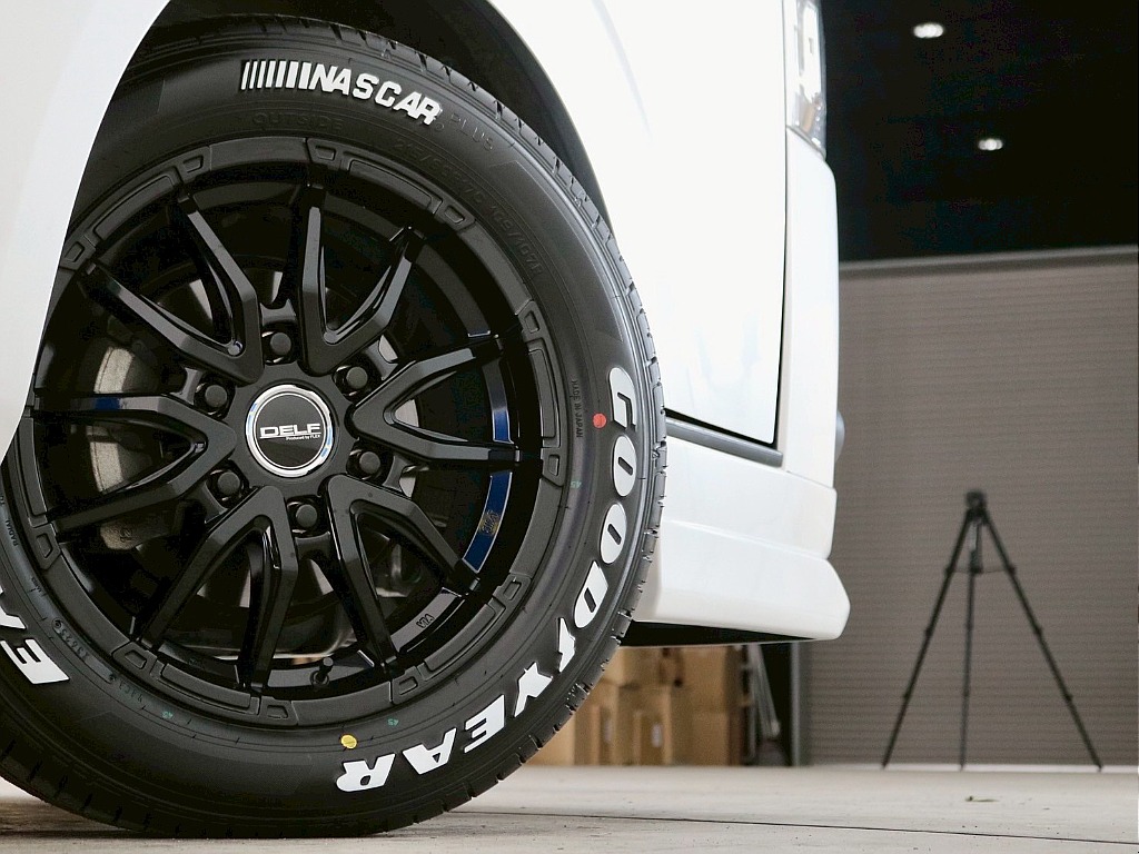 トヨタ ハイエースバン(29枚目)