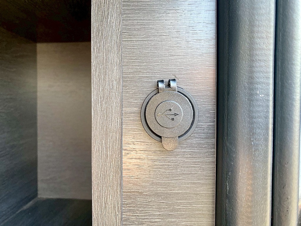 トヨタ ハイエース(16枚目)