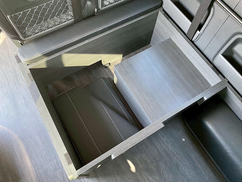 トヨタ ハイエース(22枚目)