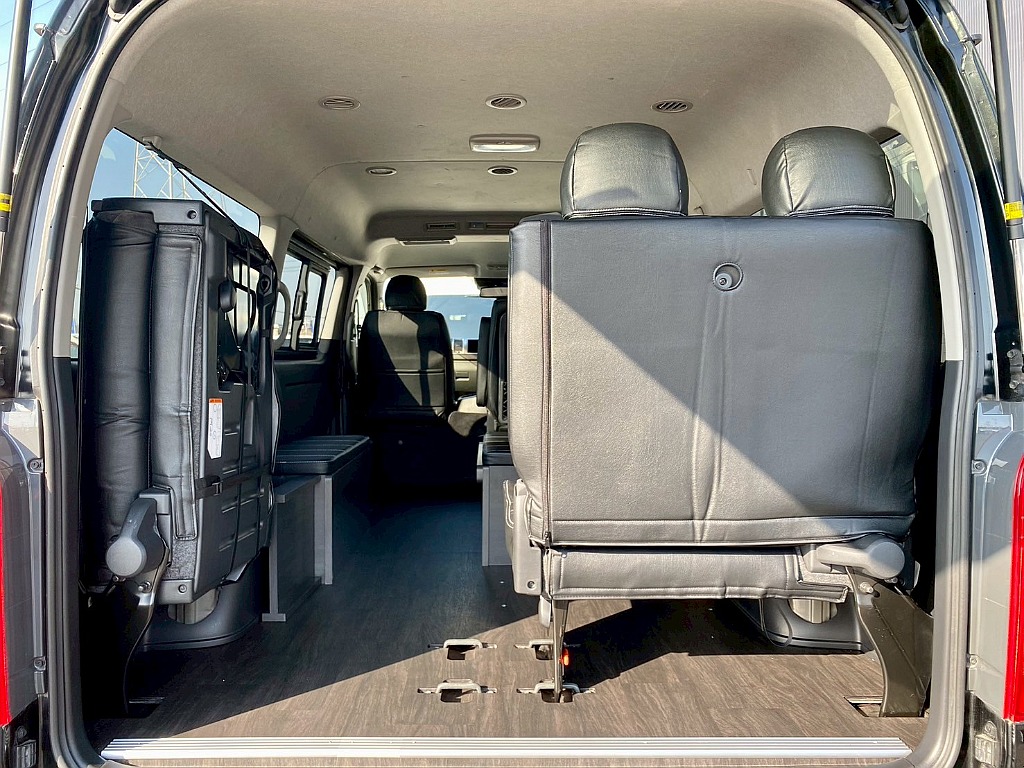 トヨタ ハイエース(24枚目)