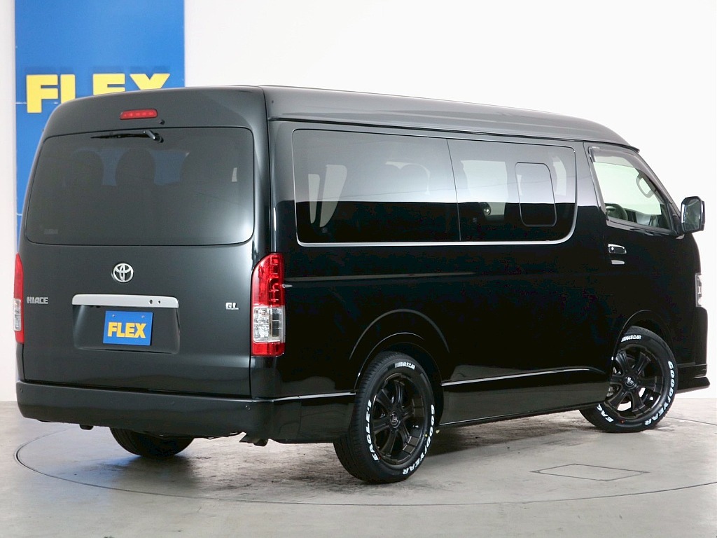 トヨタ ハイエース(5枚目)