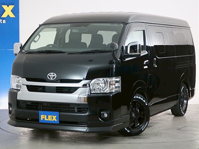 マットブラックホイールが車体にマッチ♪