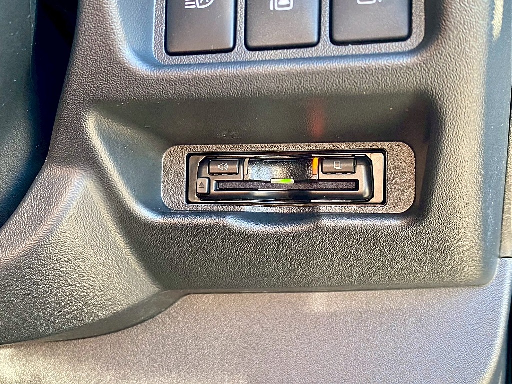 トヨタ ハイエースバン(11枚目)