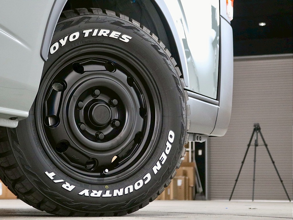 トヨタ ハイエースバン(30枚目)