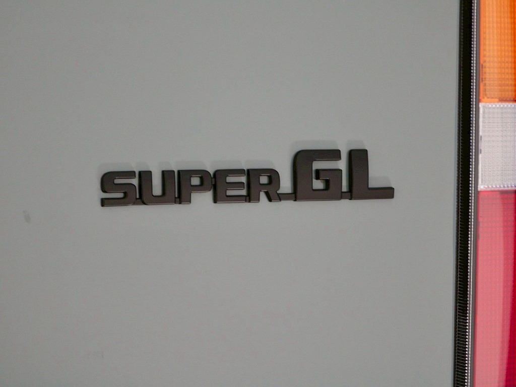 トヨタ ハイエースバン(35枚目)