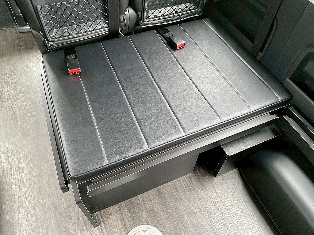 トヨタ ハイエース(23枚目)