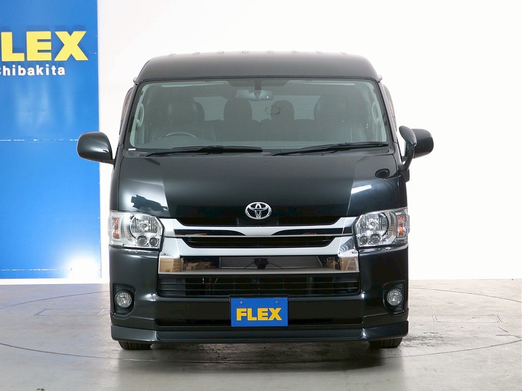 トヨタ ハイエース(8枚目)