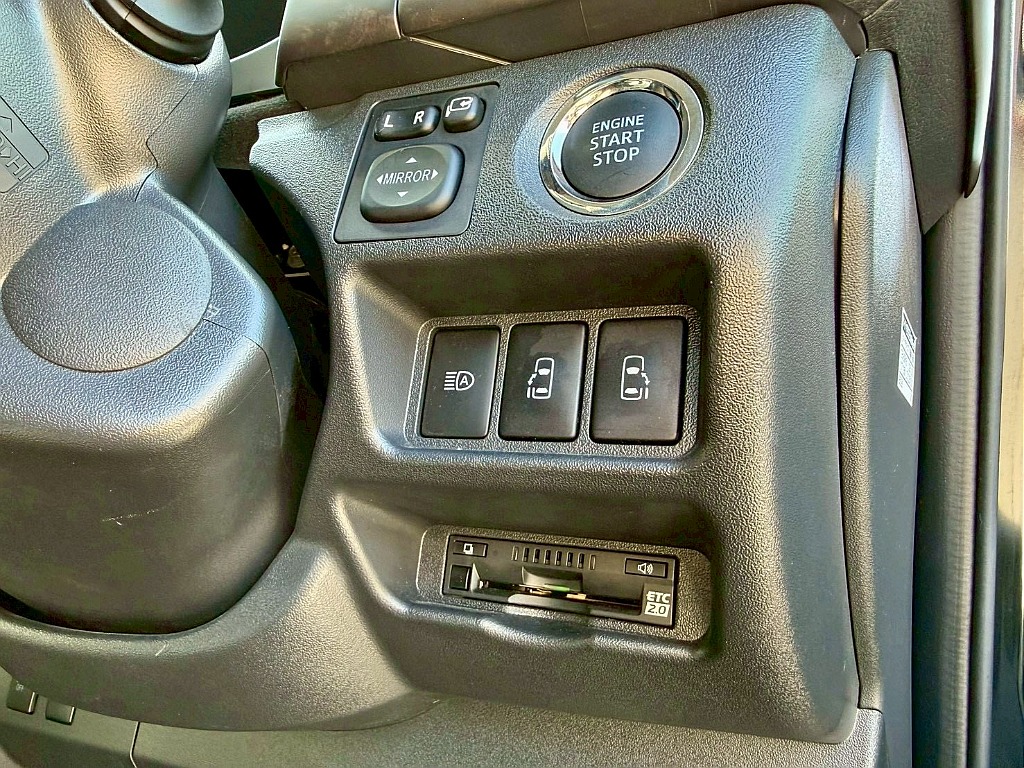 トヨタ ハイエース(11枚目)