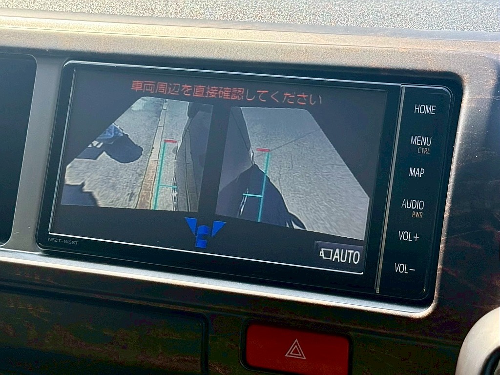 トヨタ ハイエース(16枚目)