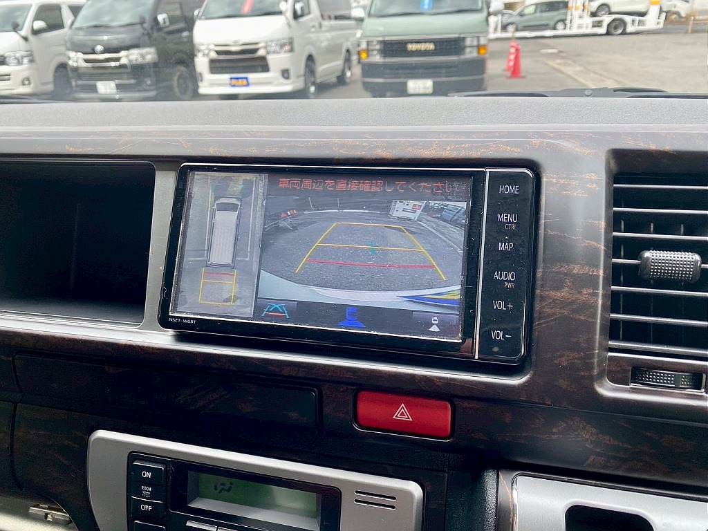 トヨタ ハイエース(12枚目)