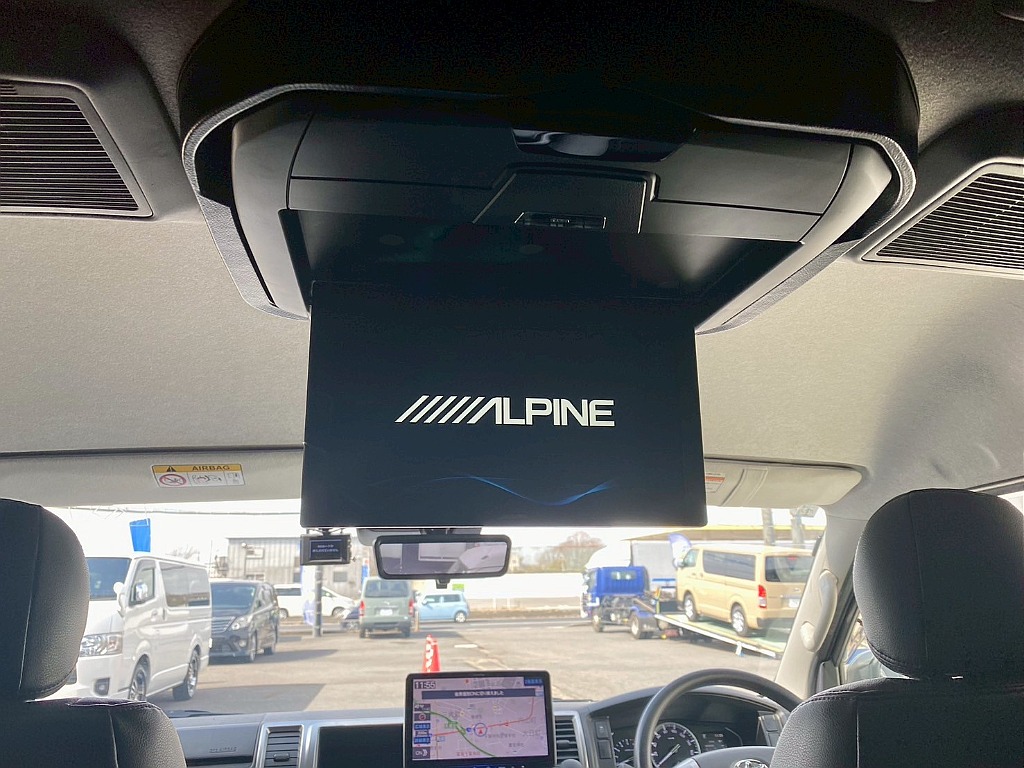 トヨタ ハイエース(16枚目)