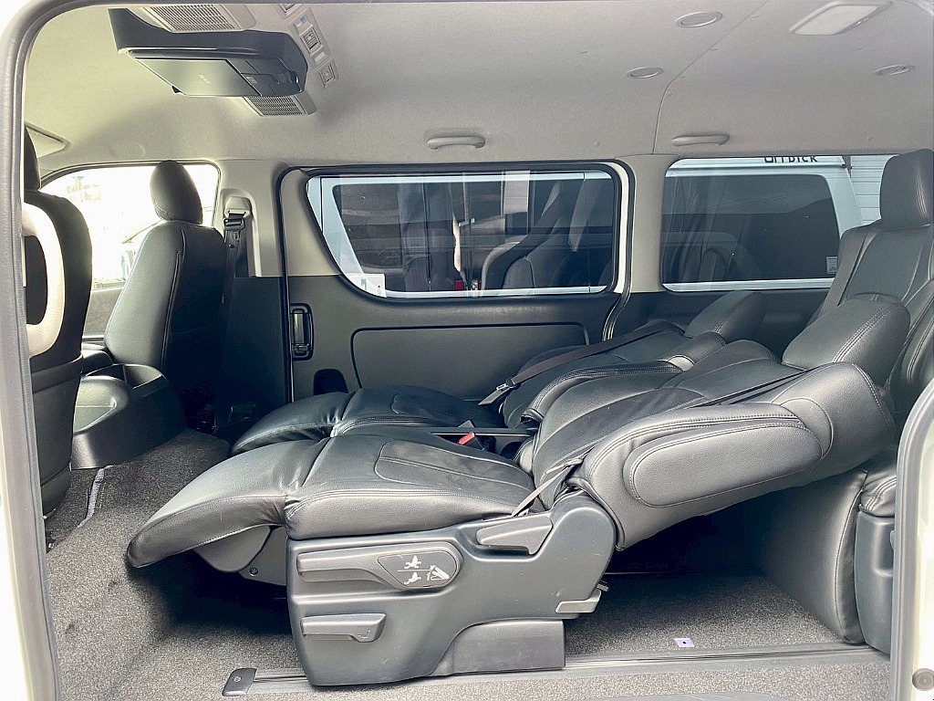 トヨタ ハイエース(20枚目)