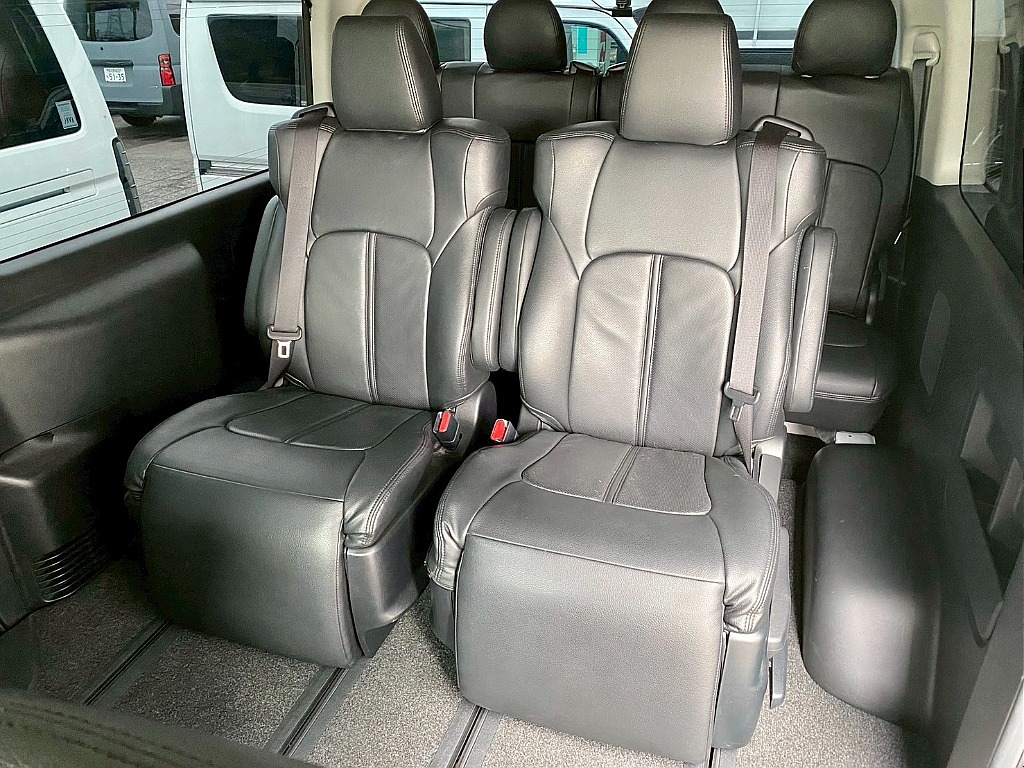 トヨタ ハイエース(23枚目)