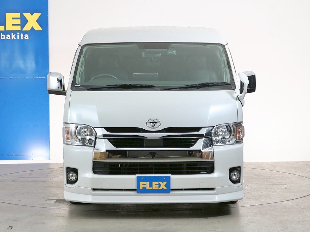 トヨタ ハイエース(9枚目)